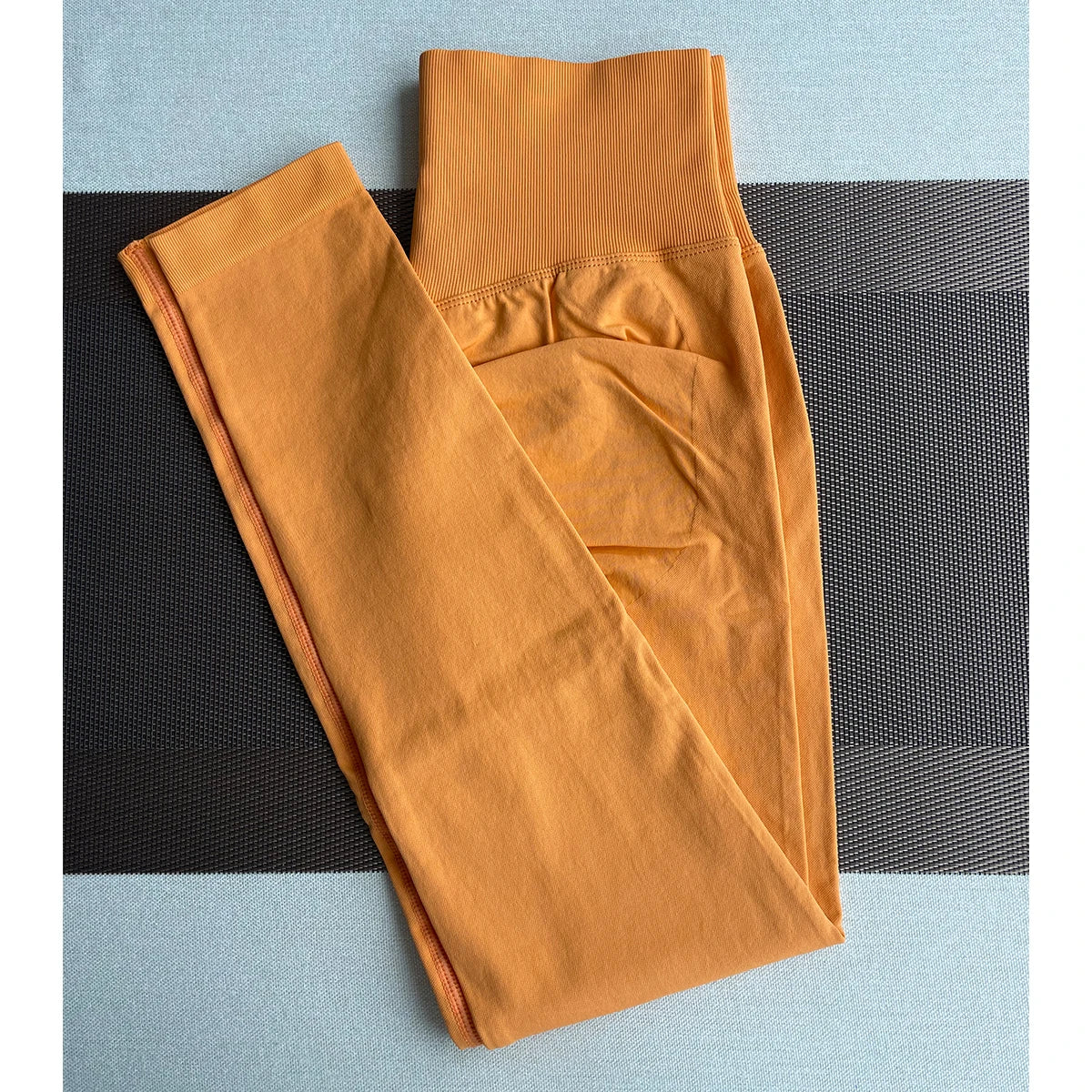 https://ae-pic-a1.aliexpress-media.com/kf/S4f72acc24761436488531880db722eb1H.jpg
