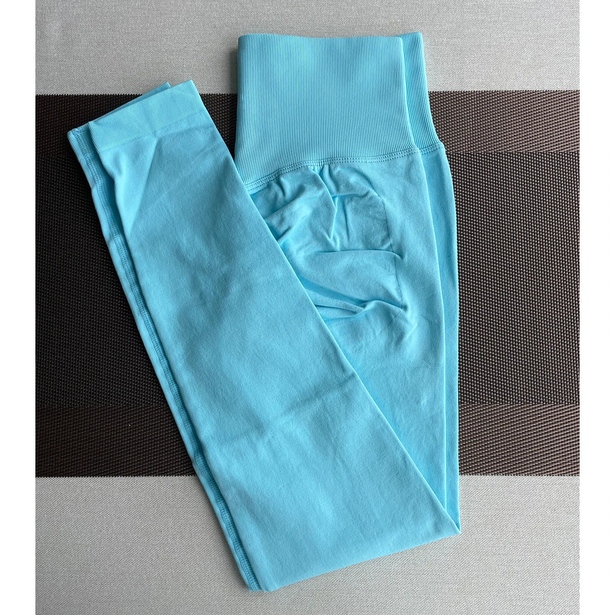 https://ae-pic-a1.aliexpress-media.com/kf/S5de49803ef0e4404b92269b13d928437u.jpg